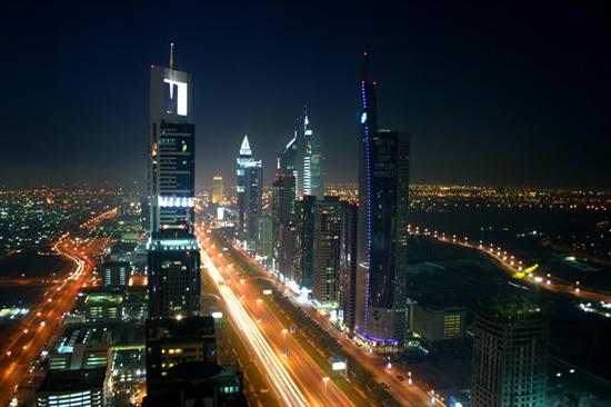 Pejzaże i widoki - 0000000002 Dubaj - Nocna panorama miasta.jpg