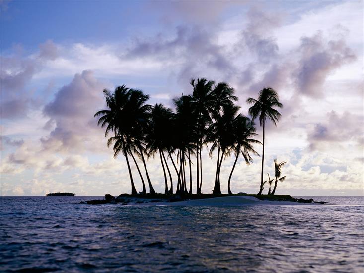 wyspy - Truk, Micronesia.jpg